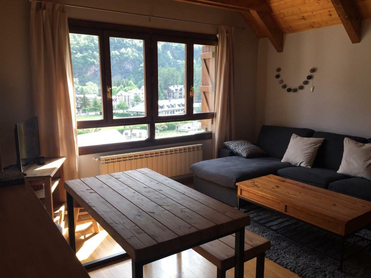 Precioso Atico Duplex Apartment Escarrilla Ngoại thất bức ảnh